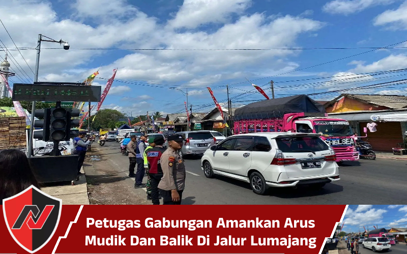 Petugas Gabungan Amankan Arus Mudik Dan Balik Di Jalur&nbsp;Lumajang